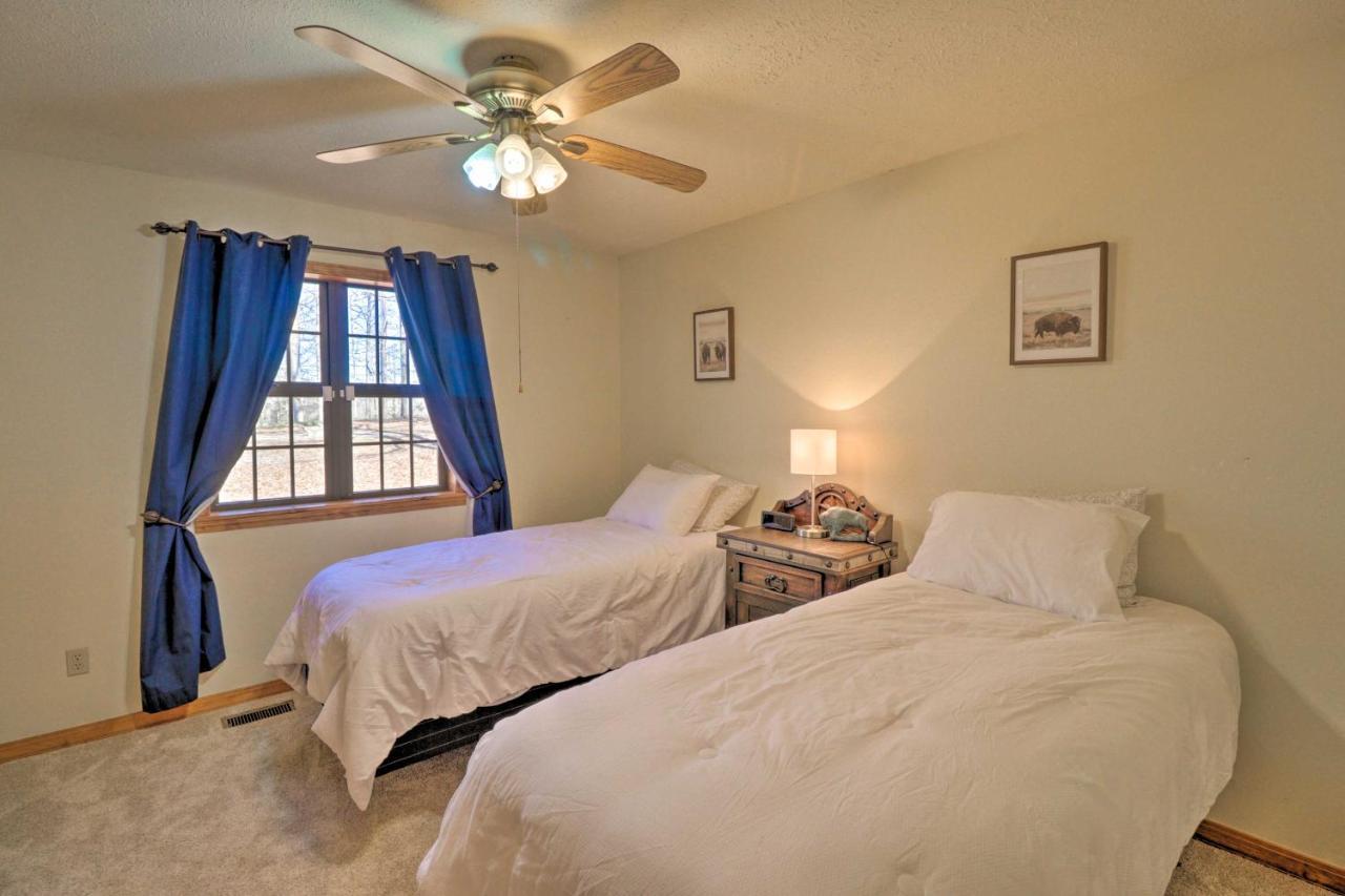 Secluded Marble Falls Family Home With Mtn Views! Екстер'єр фото